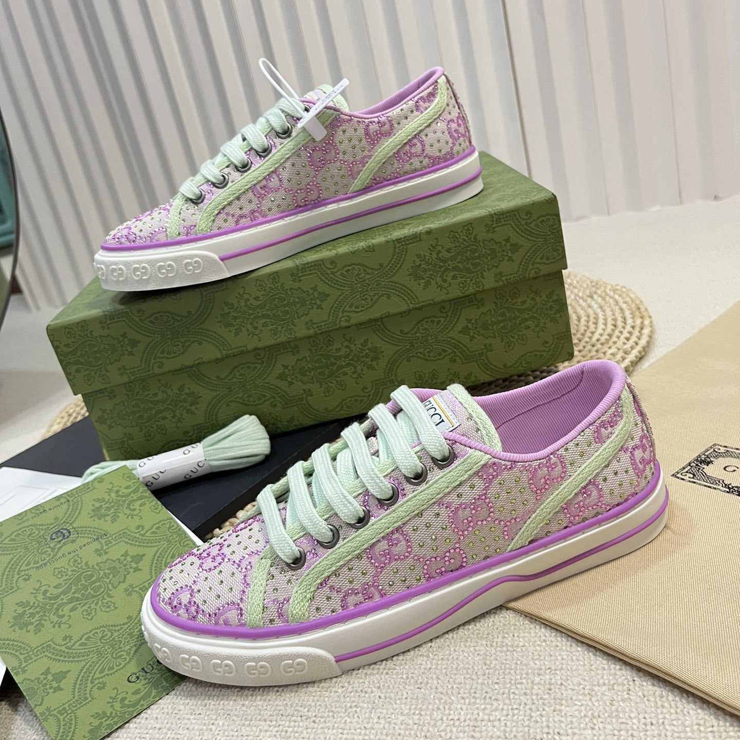 Gucci Women's Gucci Tennis 1977 Sneaker - everydesigner