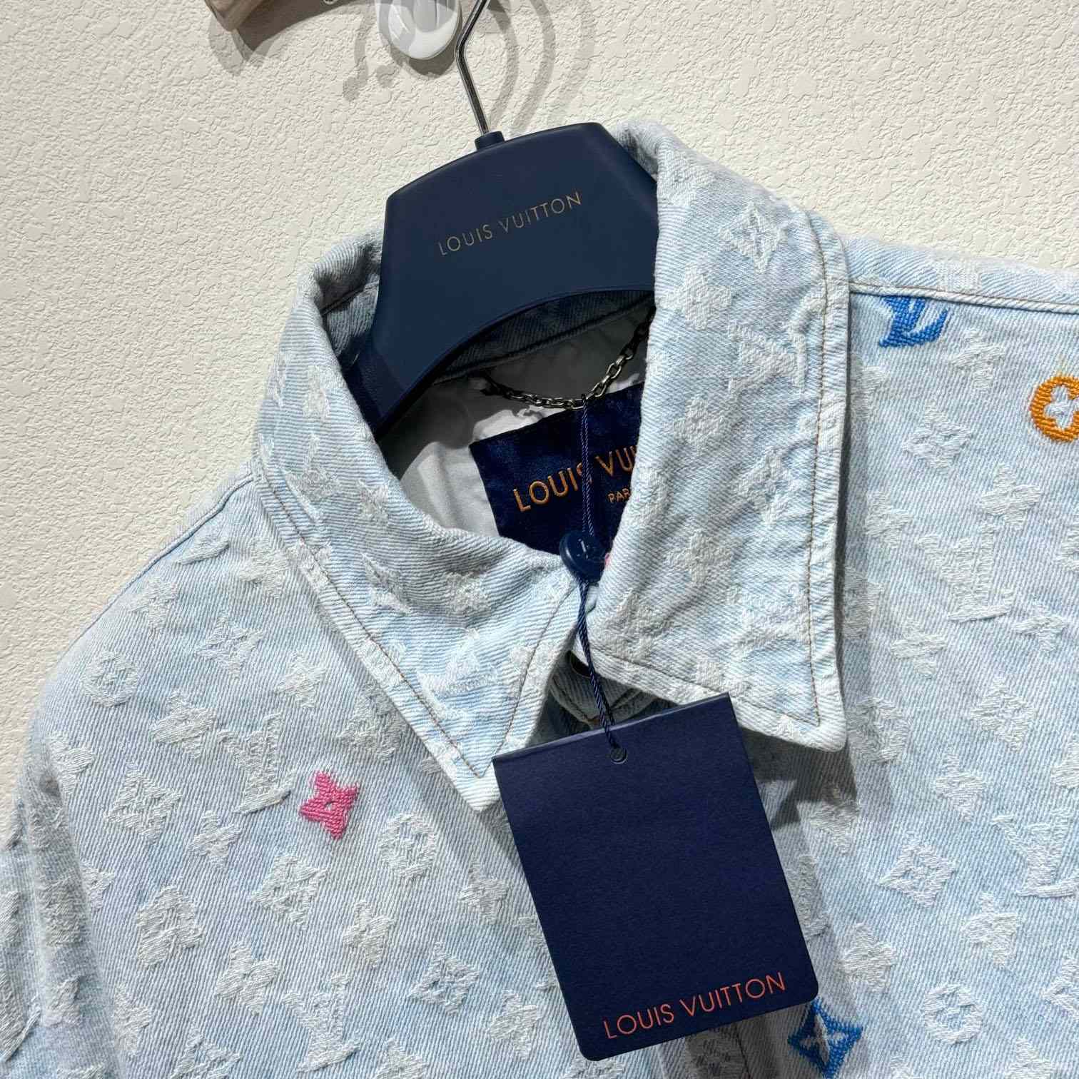 Louis Vuitton Monogram Short-Sleeved Shirt    - everydesigner