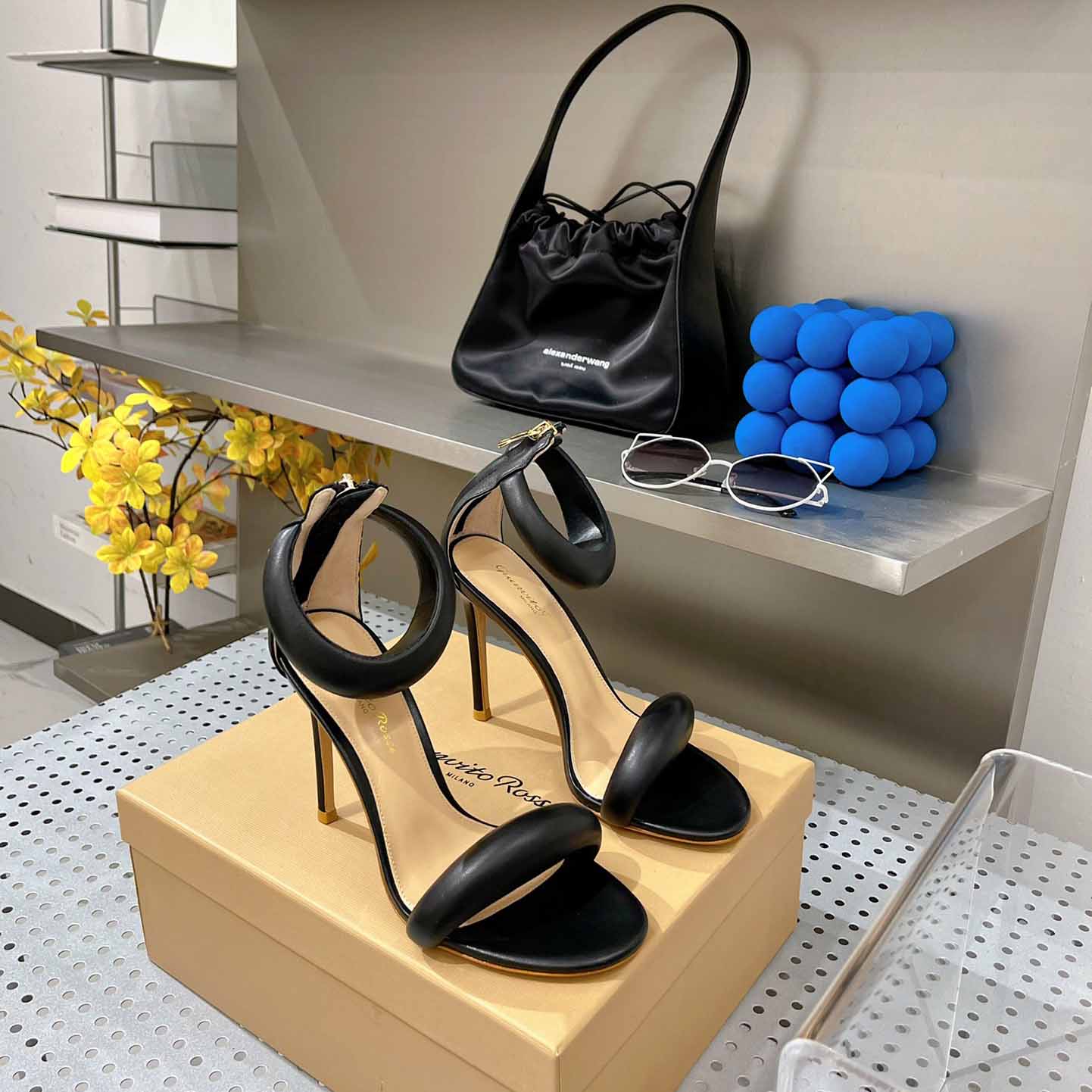 Gianvito Rossi Leather Bijoux Sandals - everydesigner