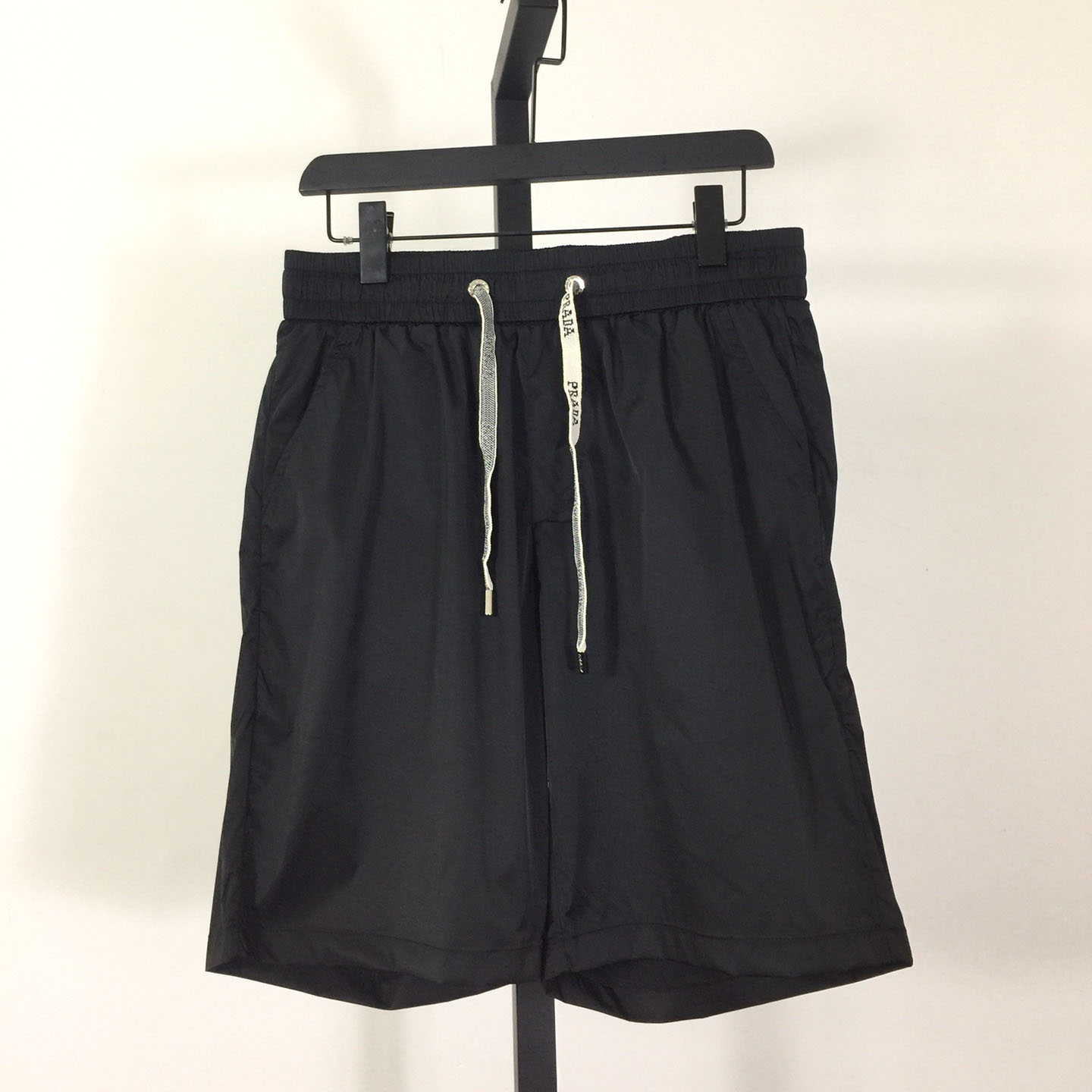 Prada Shorts - everydesigner