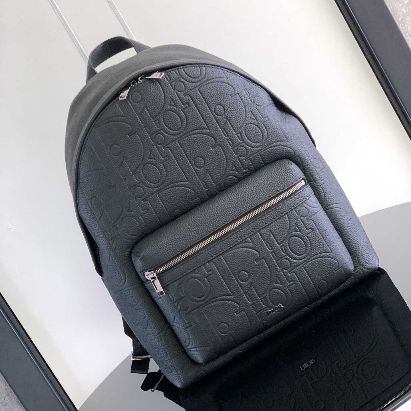 Dior Rider 2.0 Backpack - everydesigner