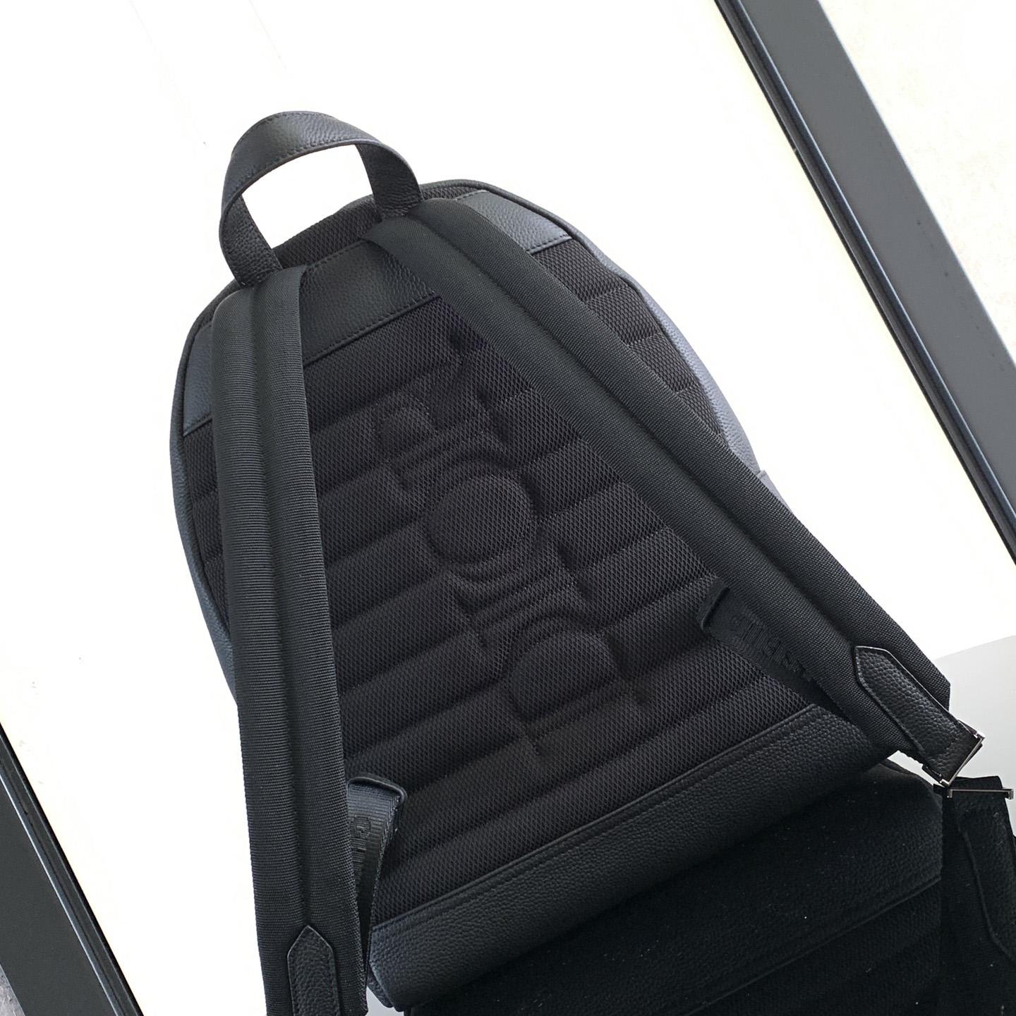 Dior Rider 2.0 Backpack - everydesigner