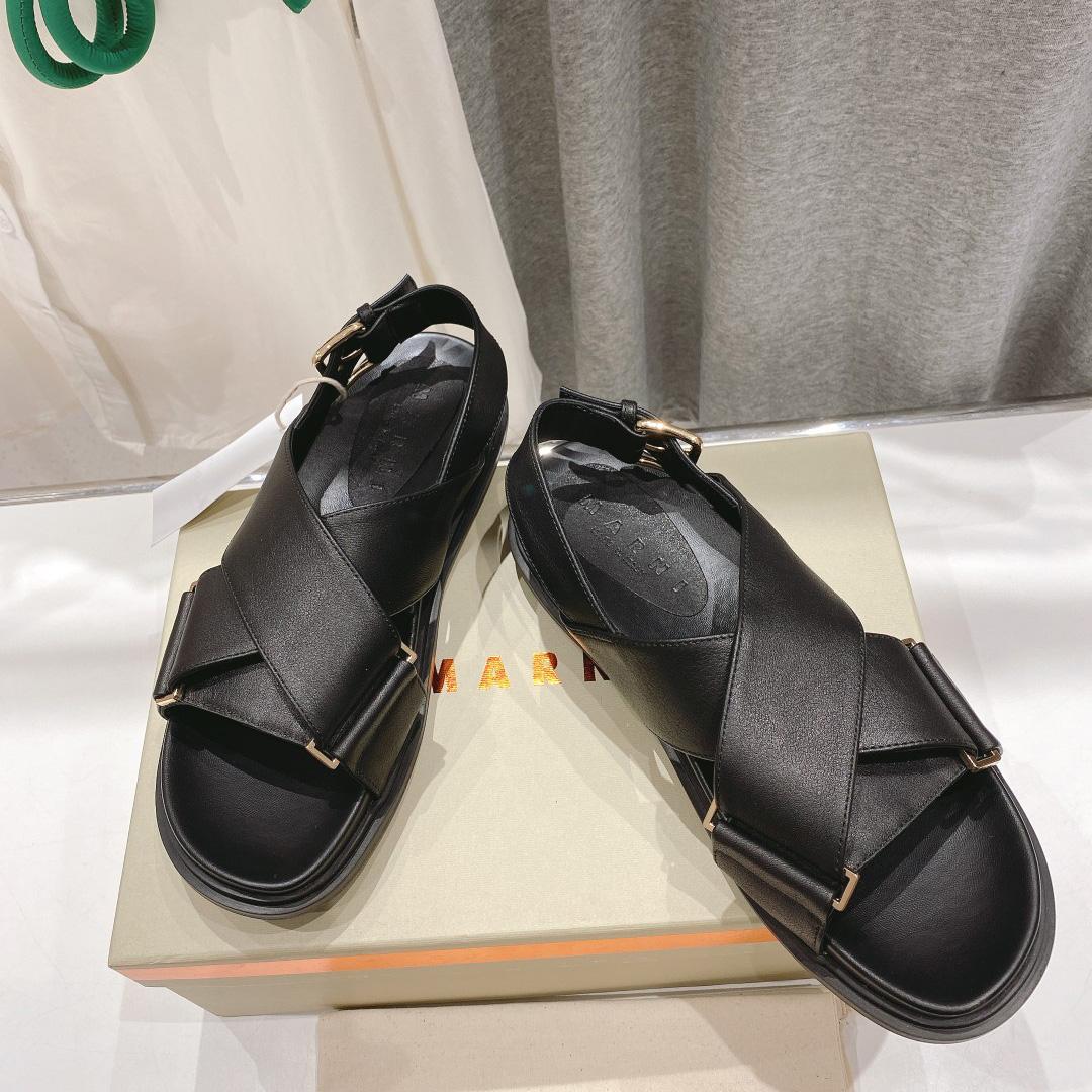 Marni Black Leather Fussbett - everydesigner