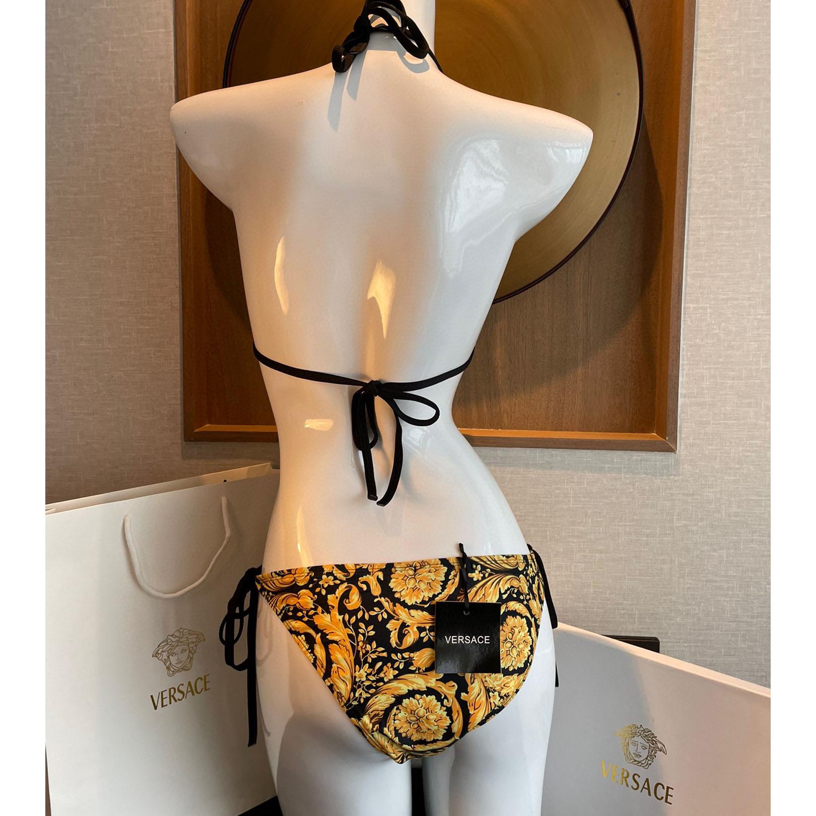 Versace Baroque-print Triangle Bikini  - everydesigner