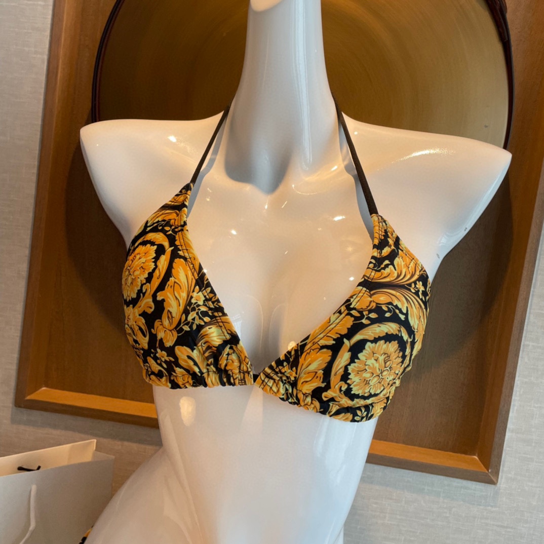 Versace Baroque-print Triangle Bikini  - everydesigner