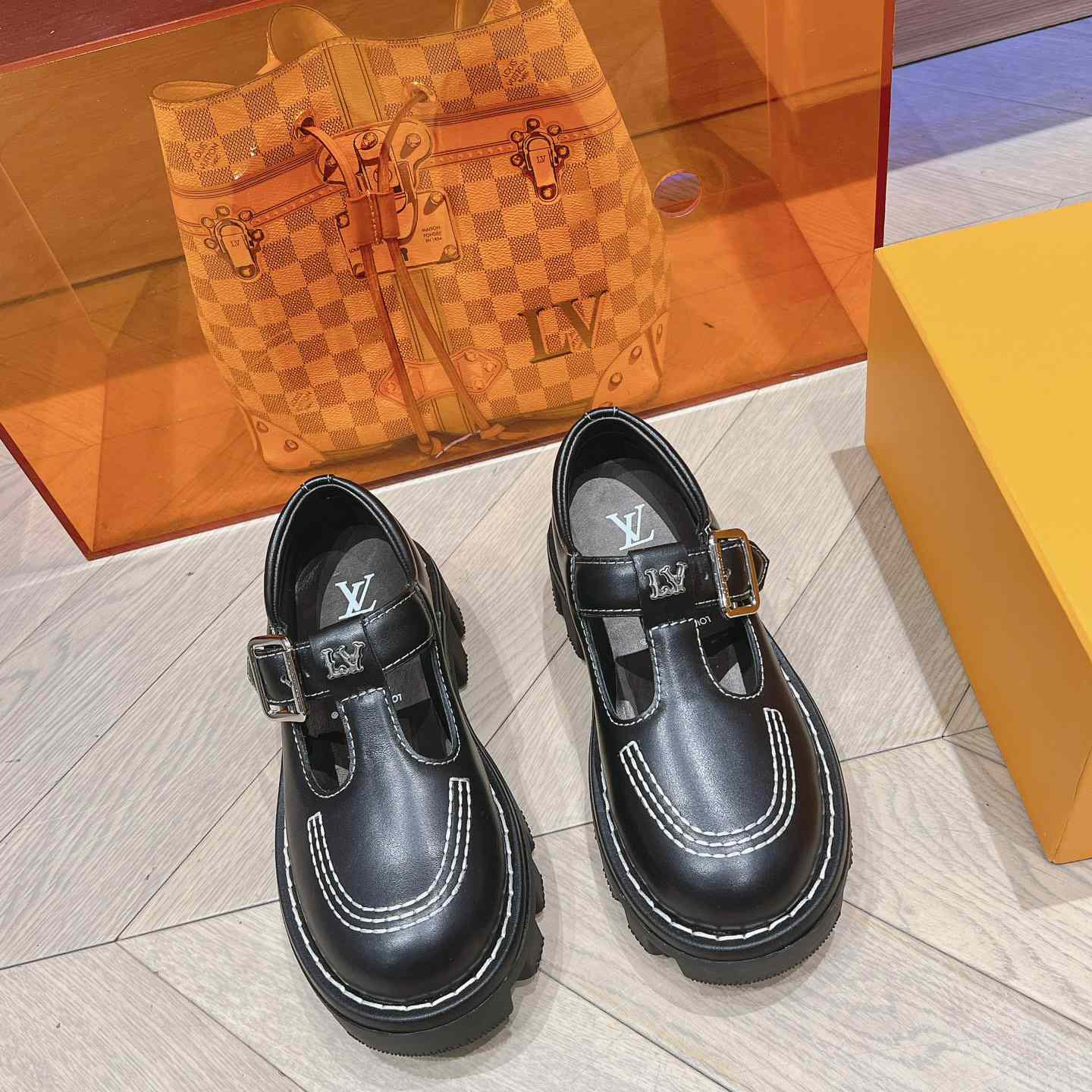 Louis Vuitton LV Checker Mary Jane   1ACNB6 - everydesigner