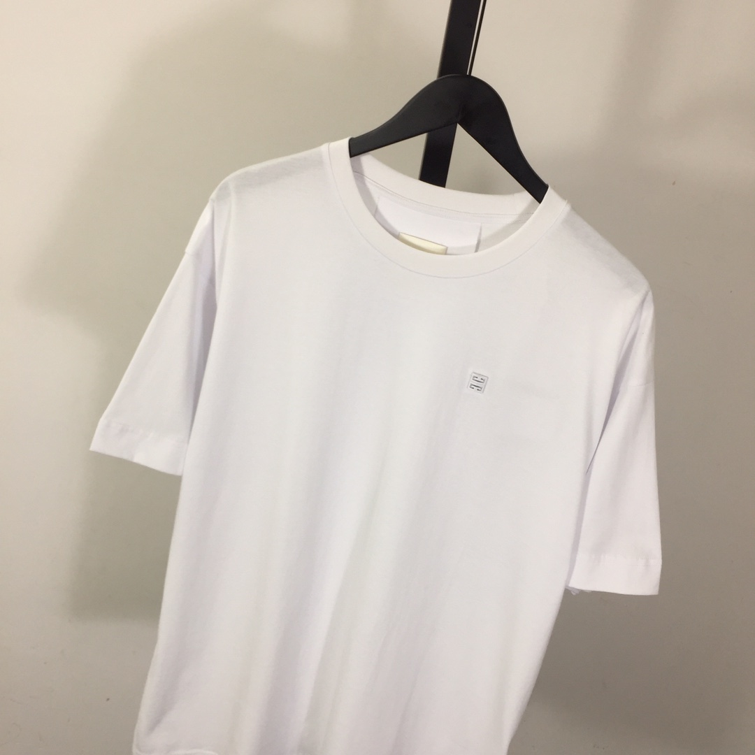 Givenchy 4G Logo Oversized T-shirt In Cotton - everydesigner