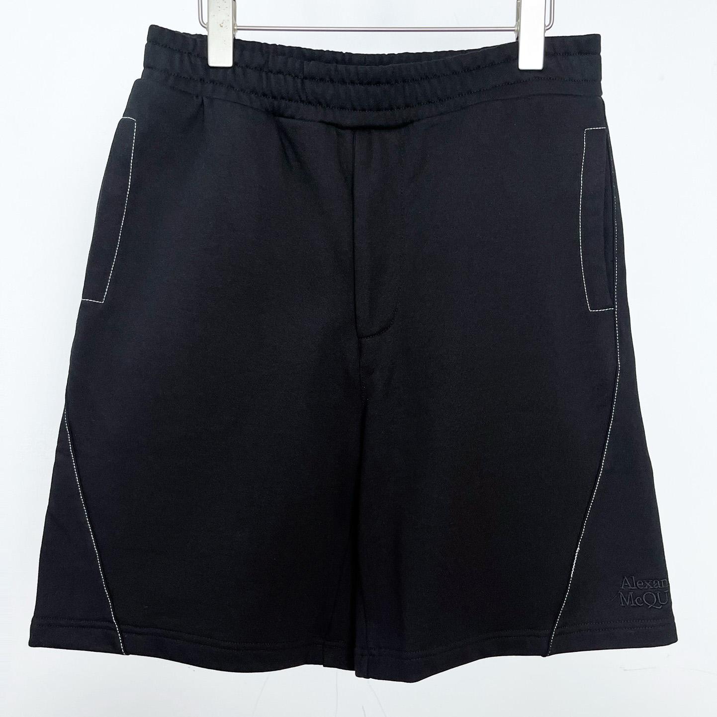 Alexander Mqueen Sporty shorts - everydesigner