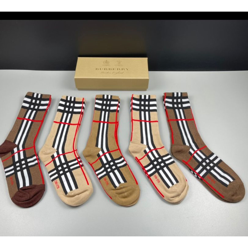 Burberry Socks/Box - everydesigner