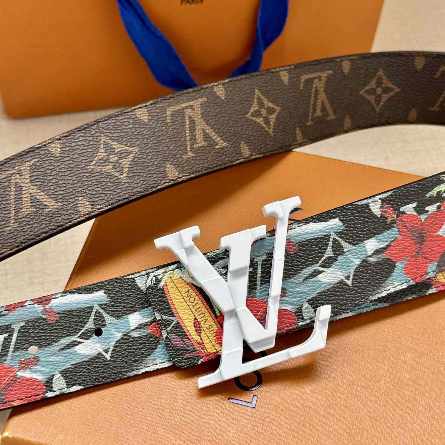 Louis Vuitton LV Tag 40mm Reversible Belt - everydesigner