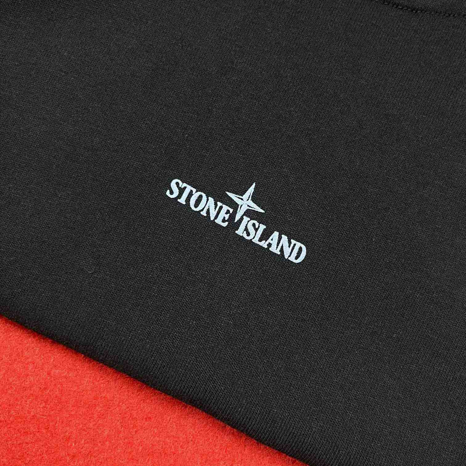 Stone Island Logo-print Cotton T-shirt - everydesigner