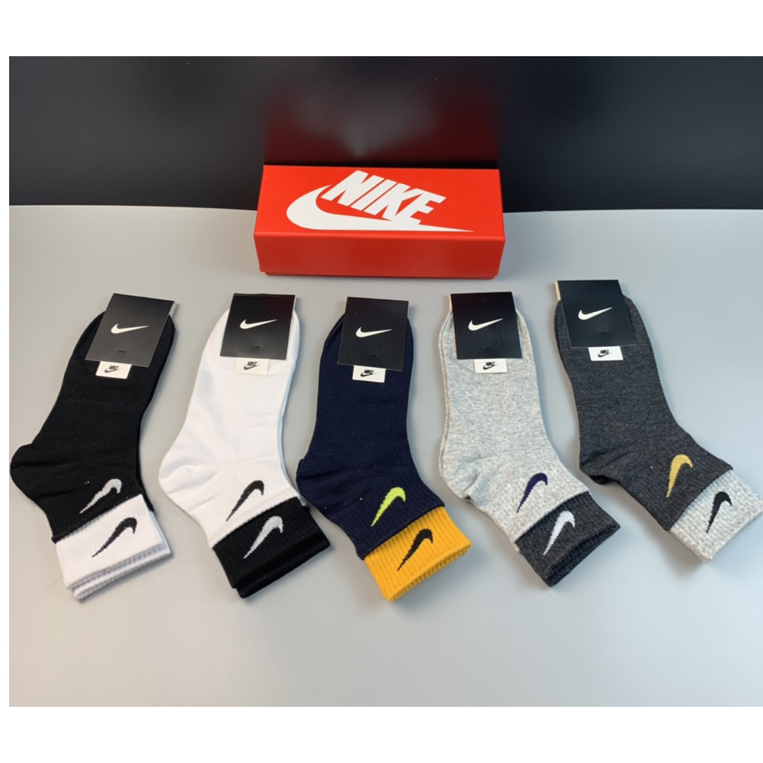 Nike Socks /Box - everydesigner