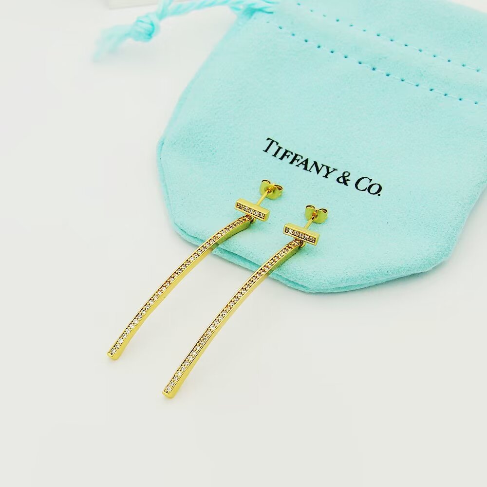 Tiffany & Co. Diamond Bar Earrings - everydesigner