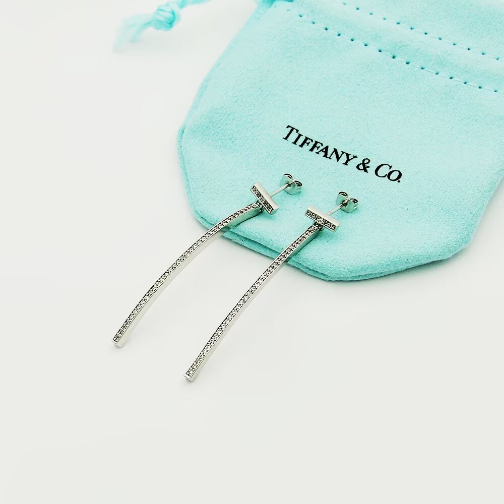 Tiffany & Co. Diamond Bar Earrings - everydesigner