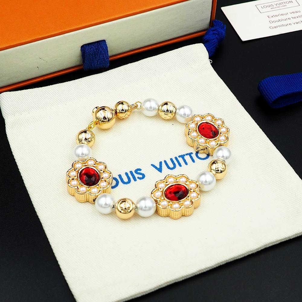 Louis Vuitton LV Dynasty Flower Bracelet - everydesigner