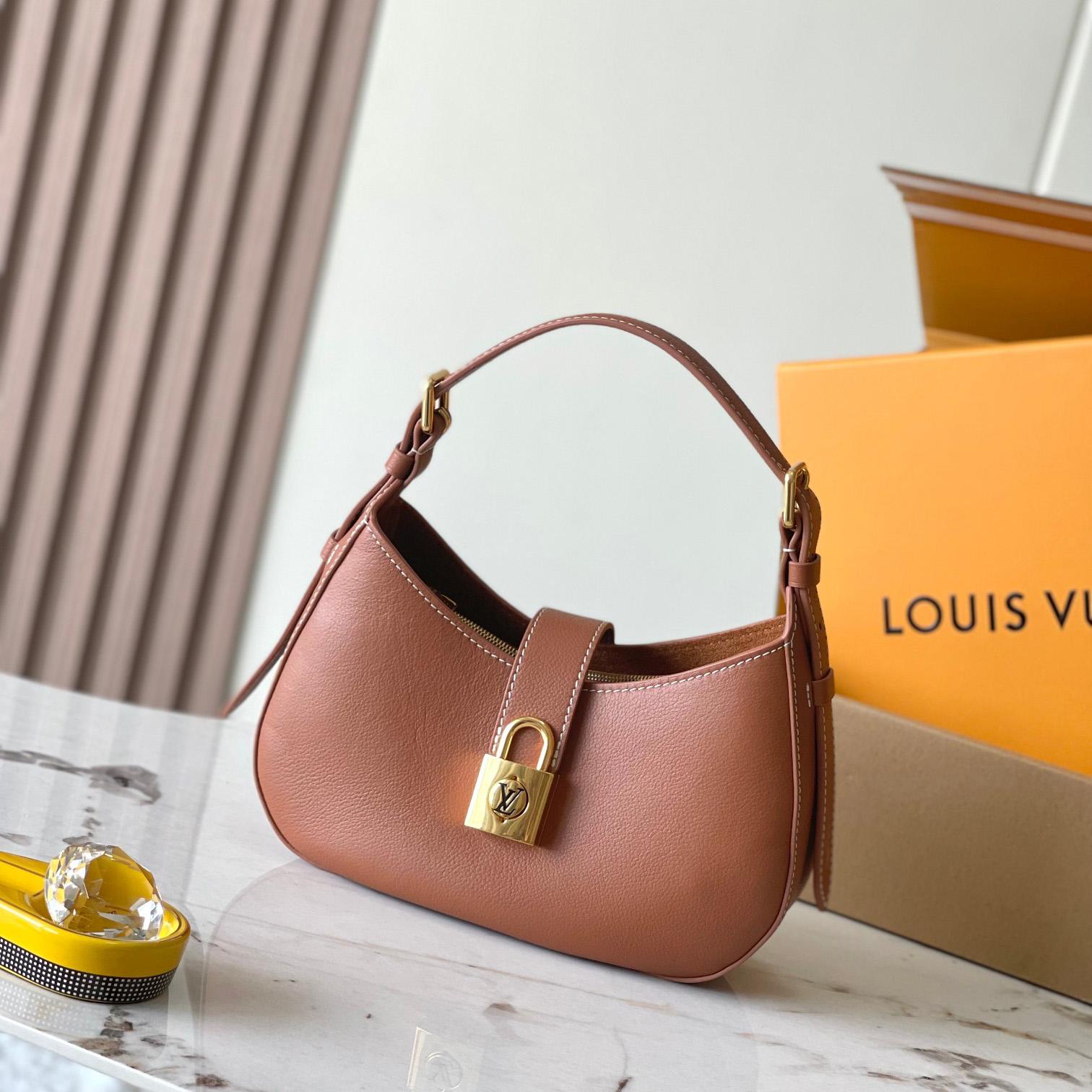 Louis Vuitton Low Key Shoulder Bag   M24885 - everydesigner