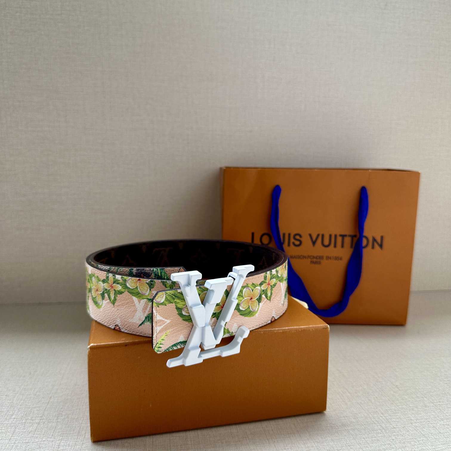 Louis Vuitton LV Tag 40mm Reversible Belt - everydesigner