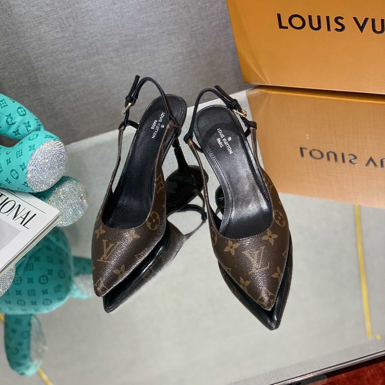 Louis Vuitton Cherie Slingback Pump - everydesigner