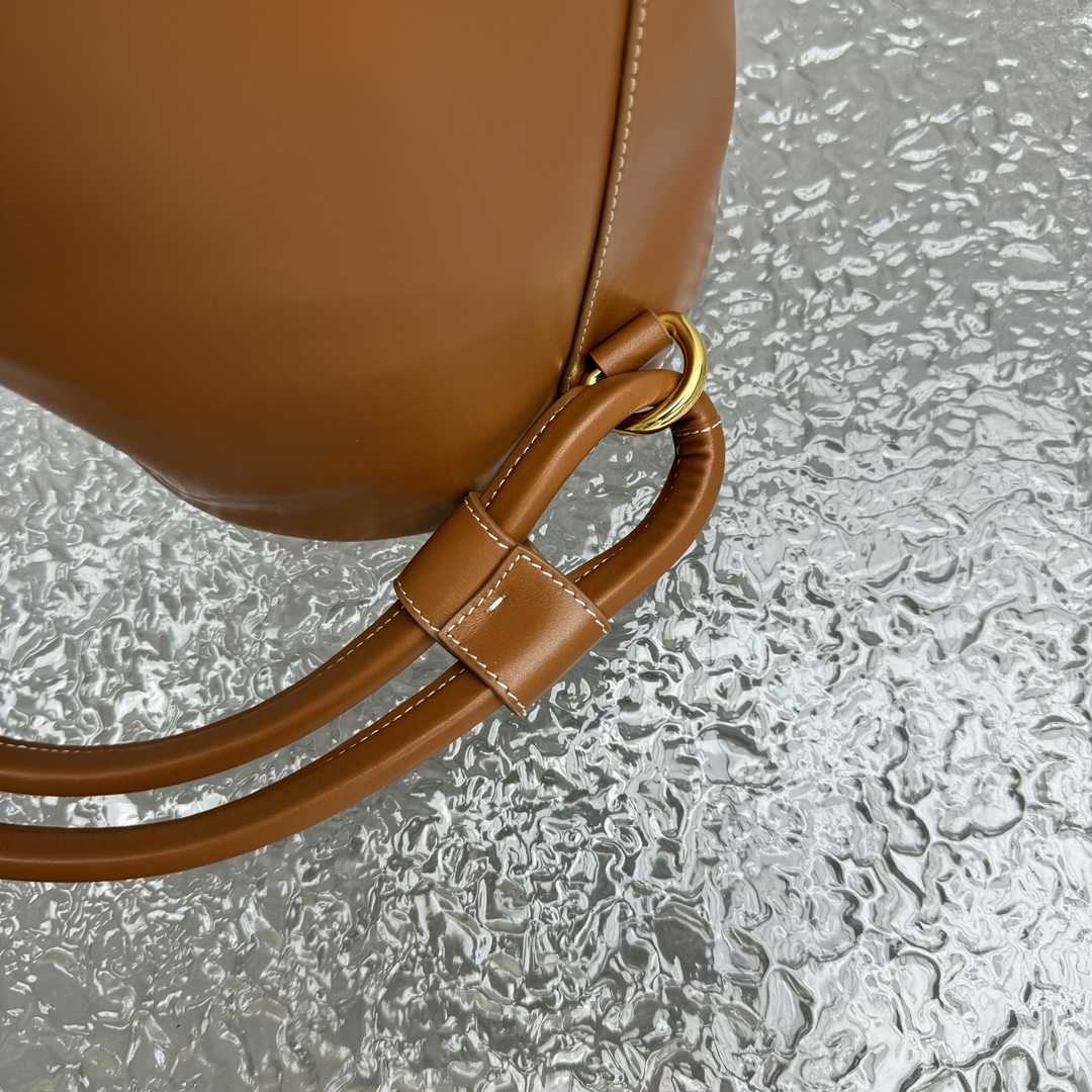 Jacquemus Le petit Tourni Mini Knotted Bucket Bag - everydesigner