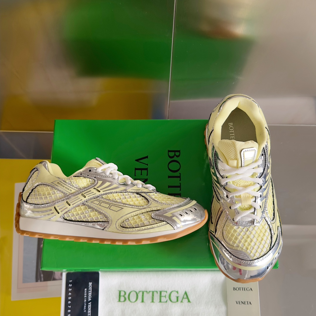Bottega Veneta Orbit Sneaker - everydesigner