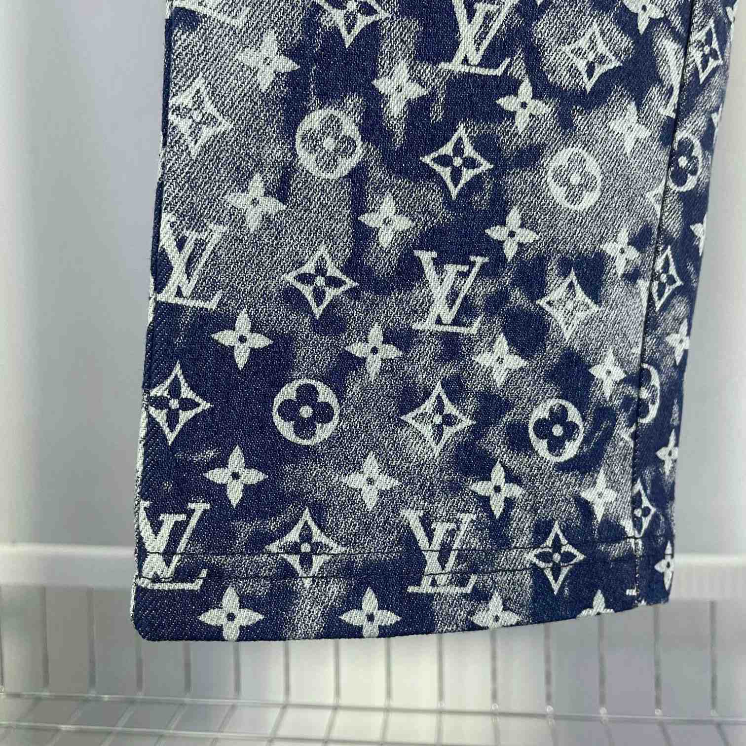 Louis Vuitton Monogram Trackpants    - everydesigner