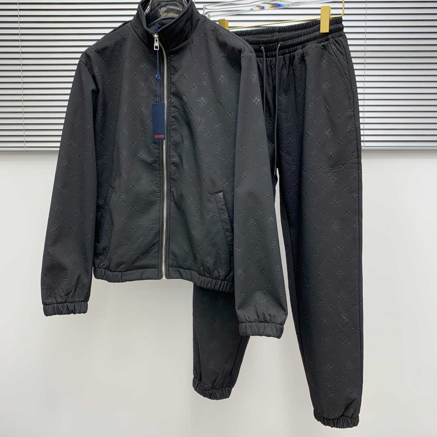 Louis Vuitton Tracksuits - everydesigner