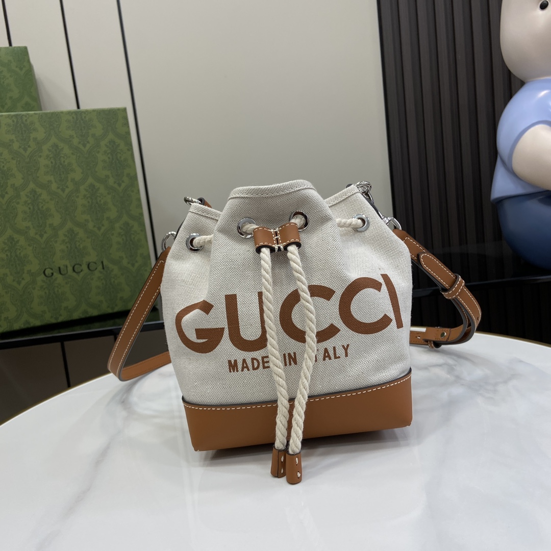 Gucci Mini Shoulder Bag With Gucci Print - everydesigner