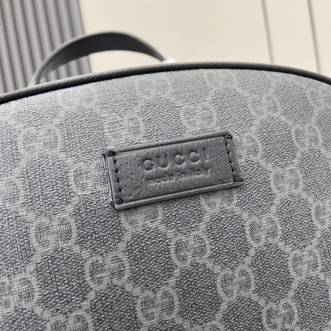 Gucci Medium GG Backpack With Tag - everydesigner