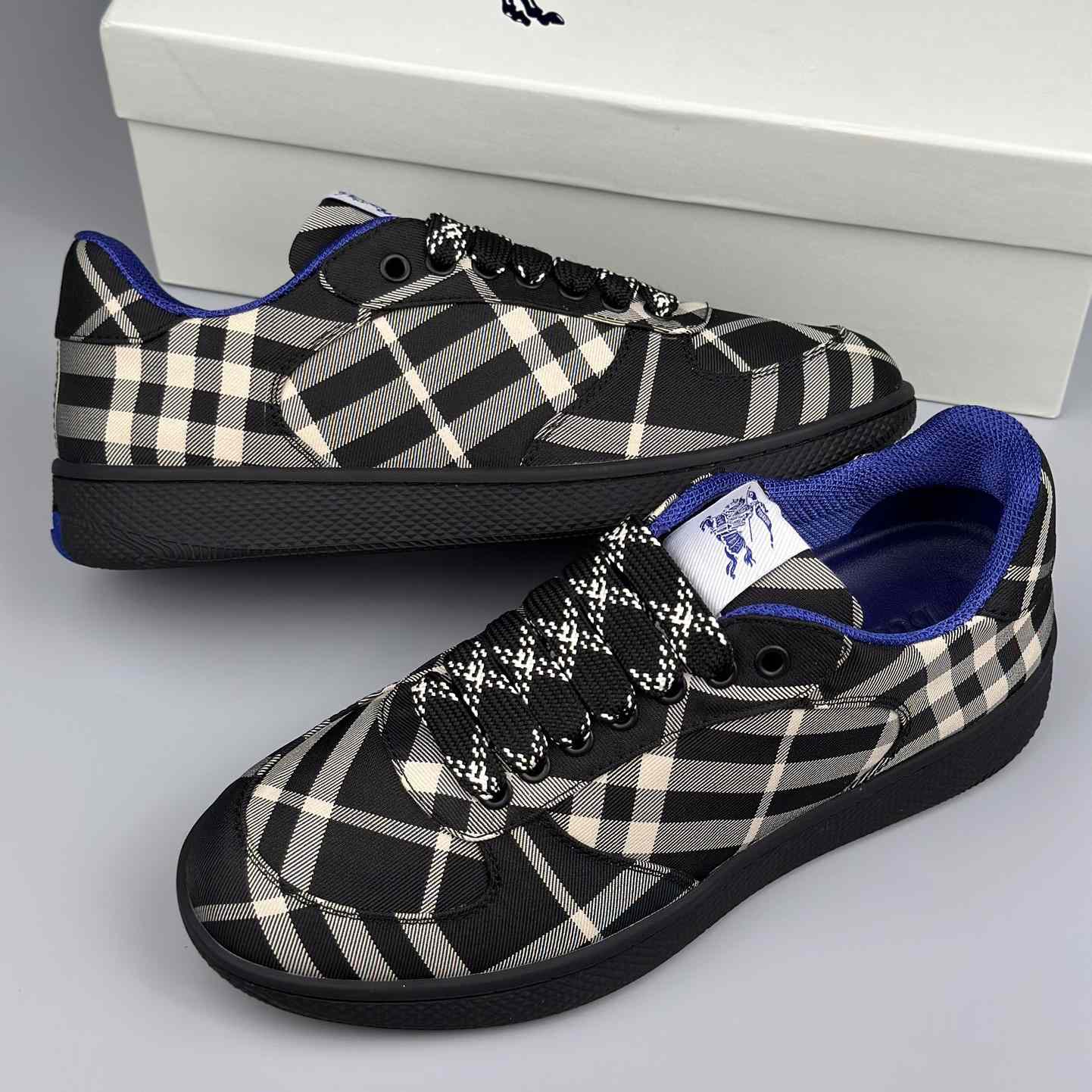 Burberry Check Terrace Sneakers - everydesigner