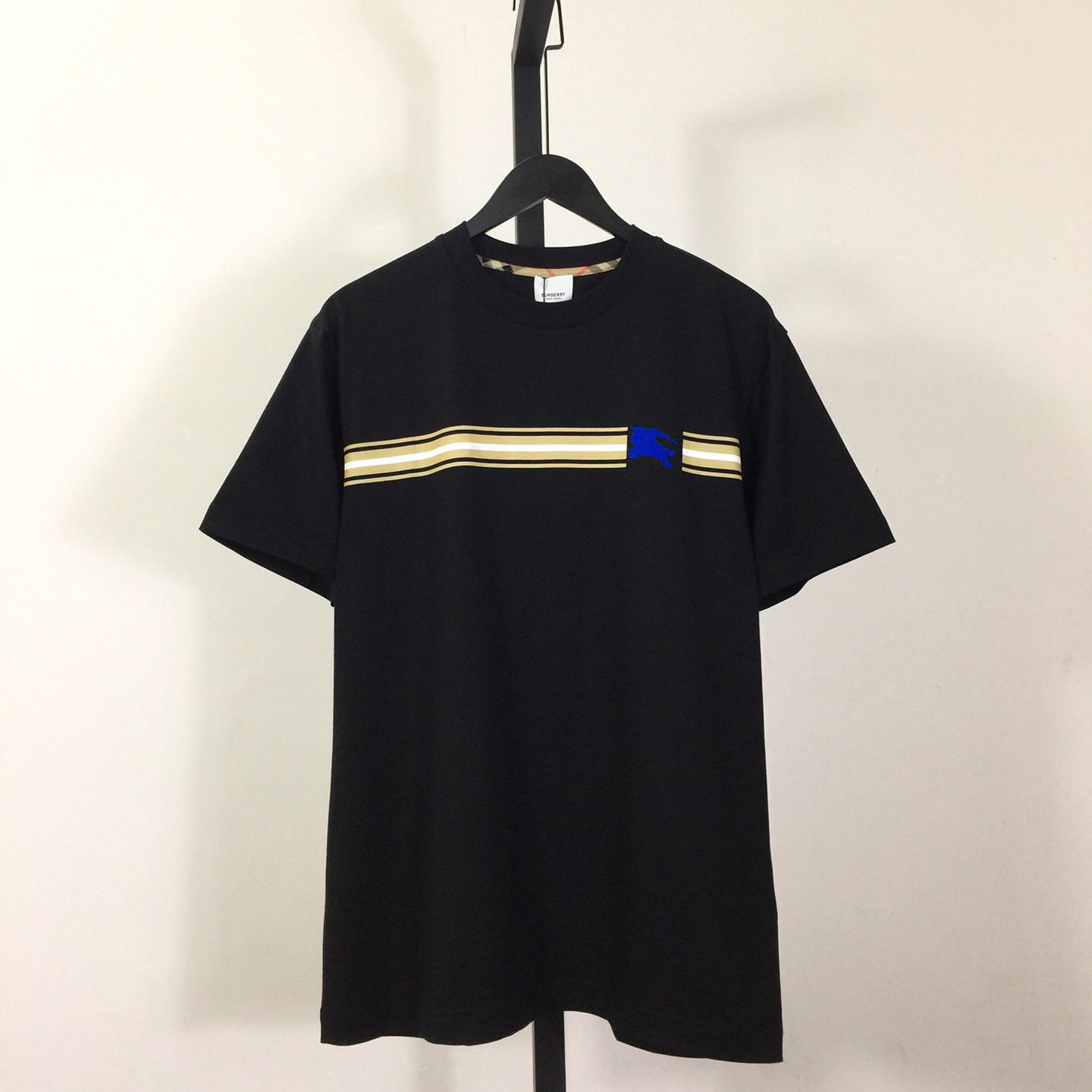 Burberry Striped-detail Cotton T-shirt - everydesigner