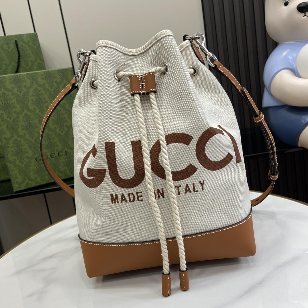 Gucci Small Shoulder Bag With Gucci Print - everydesigner