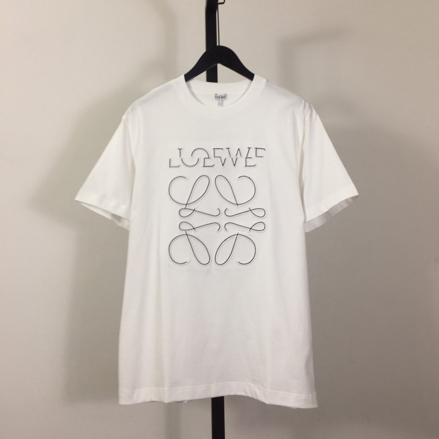 Loewe Anagram T-shirt In Cotton - everydesigner