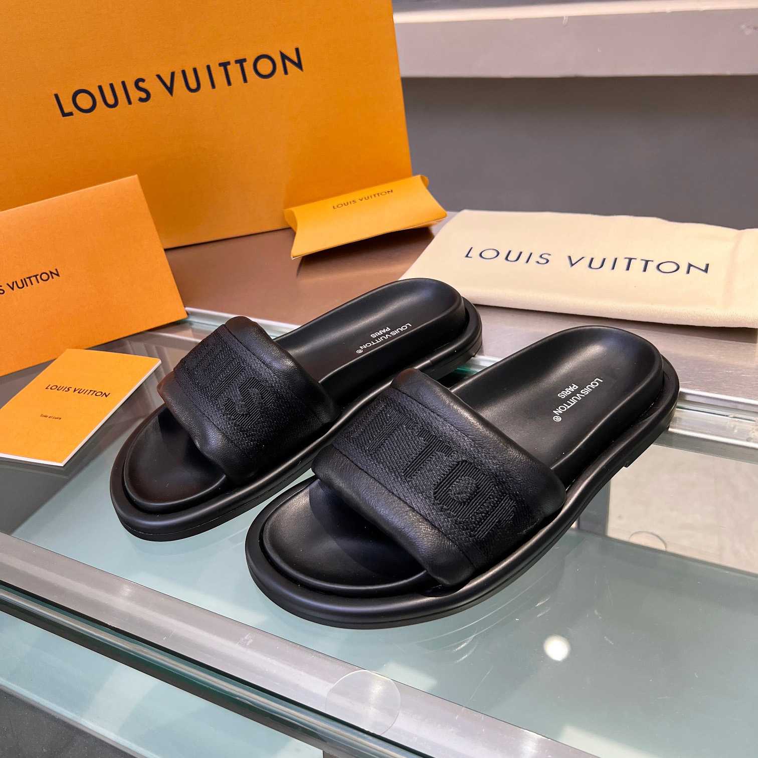 Louis Vuitton LV Bliss Comfort Mule   1ACTJ7 - everydesigner