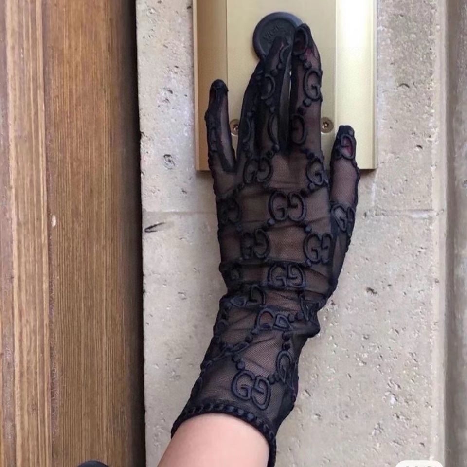 Gucci Tulle Gloves With GG Motif - everydesigner