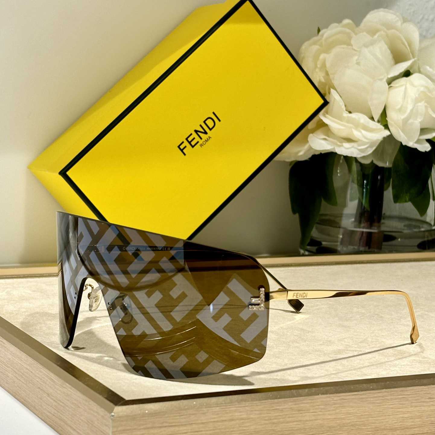 Fendi First Crystal Sunglasses    FE4121U - everydesigner