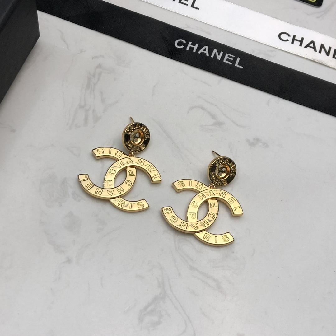 Chanel Earrings - everydesigner