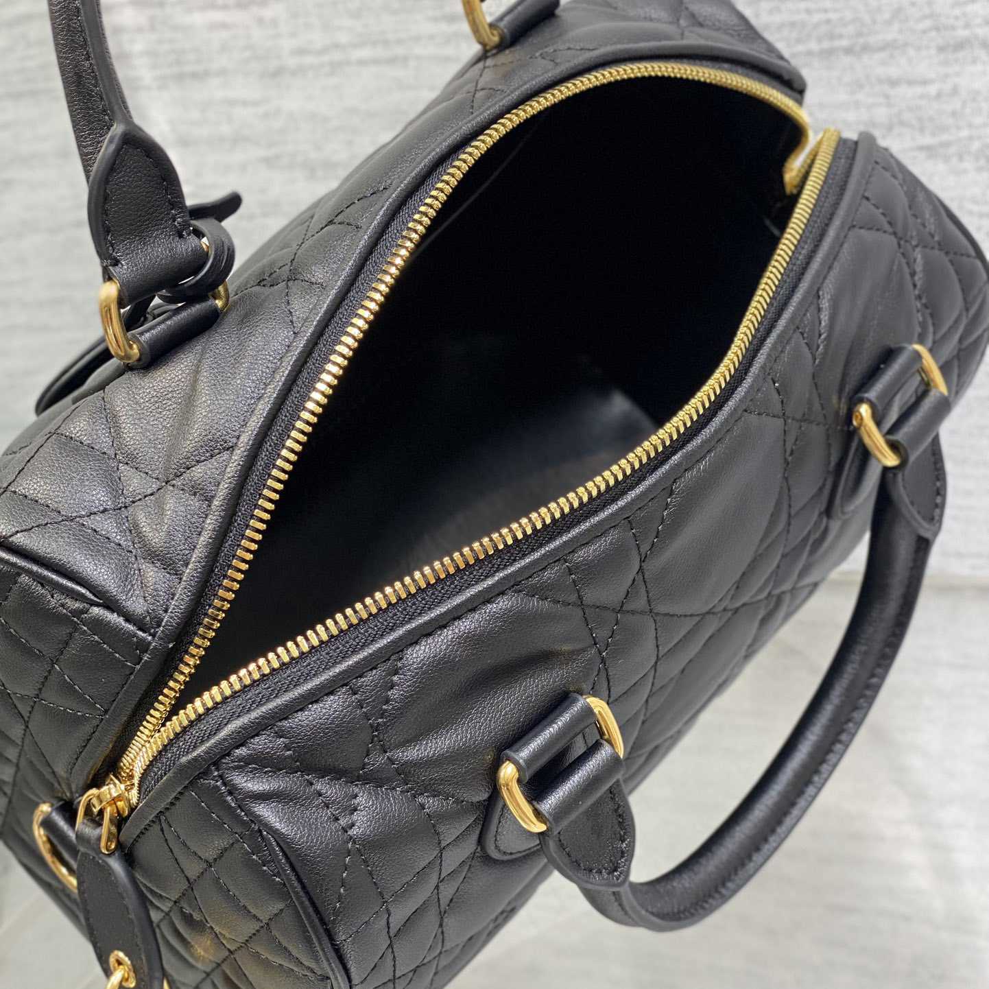 Dior Groove 25 Bag - everydesigner