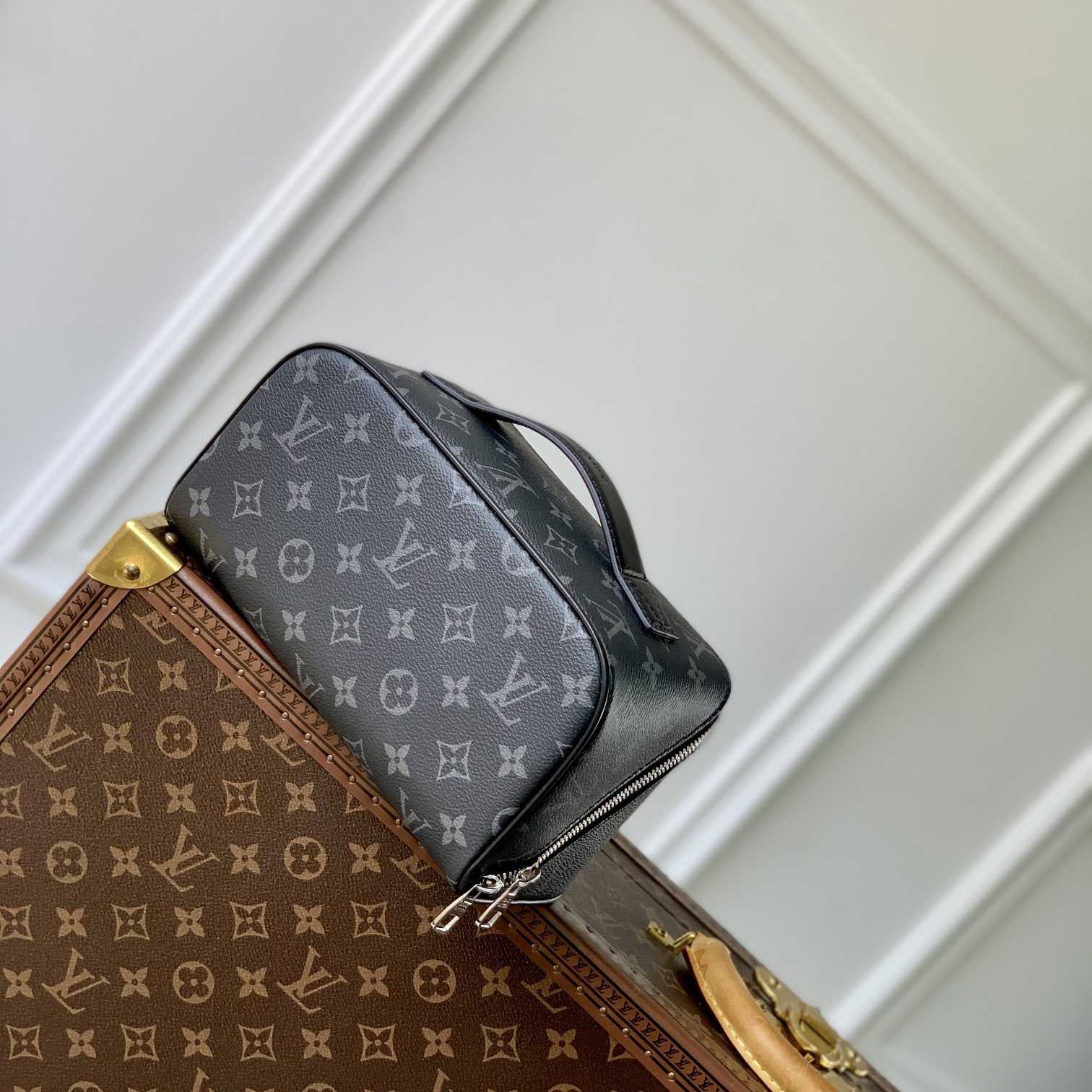 Louis Vuitton Toiletry Bag   M11508 - everydesigner