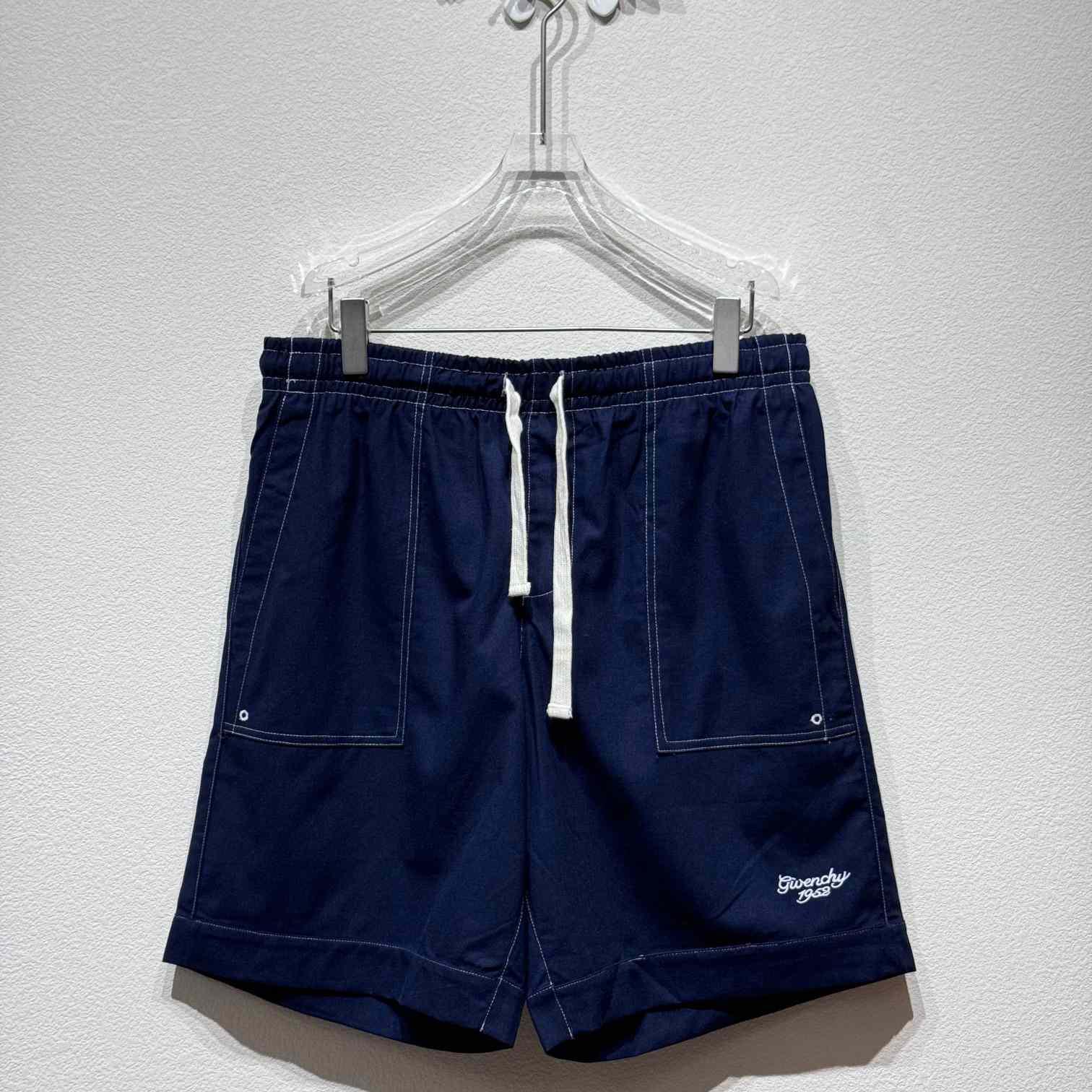 Givenchy Bermuda Shorts - everydesigner