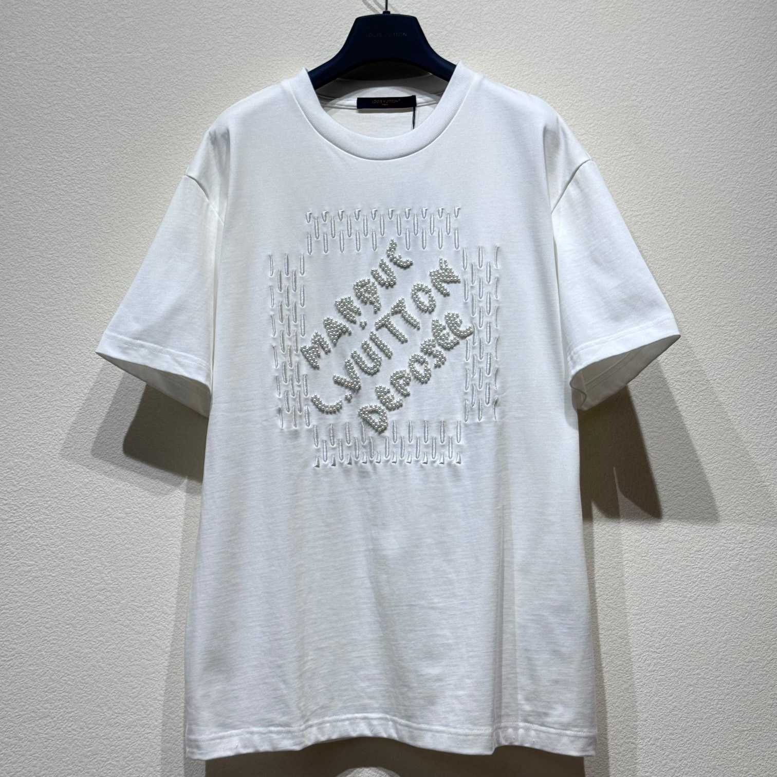 Louis Vuitton Embroidered Signature Cotton T-Shirt  1AFV76 - everydesigner