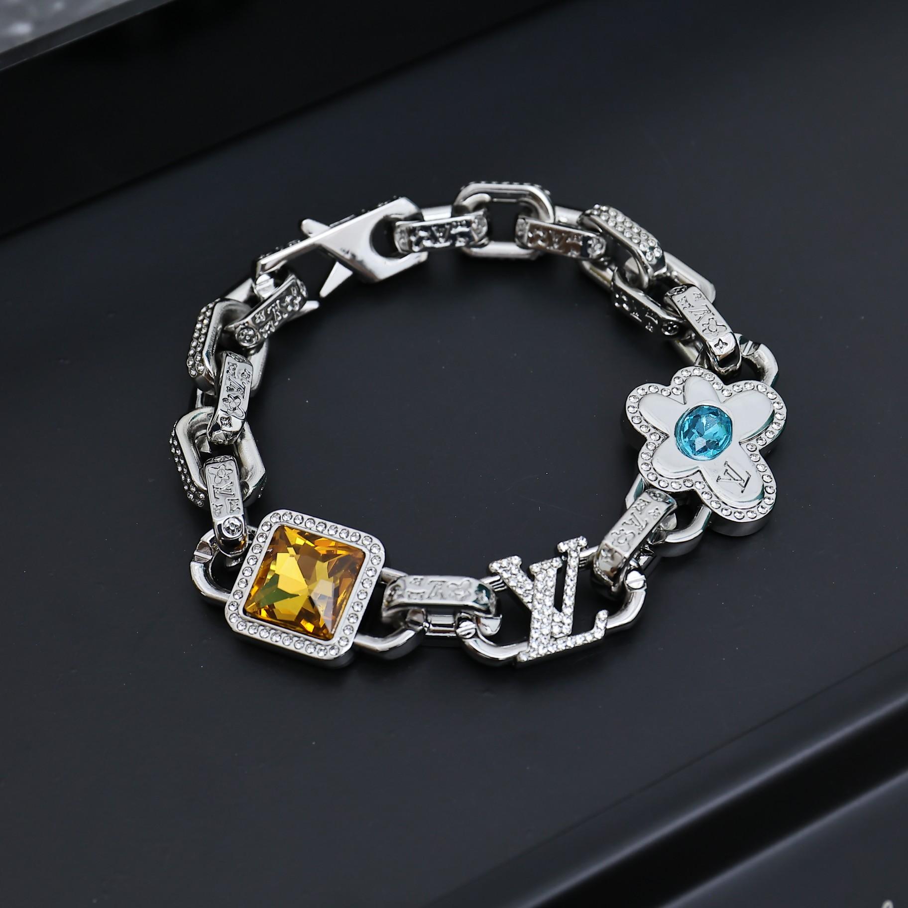 Louis Vuitton Paradise Stone Bracelet   M1594M - everydesigner