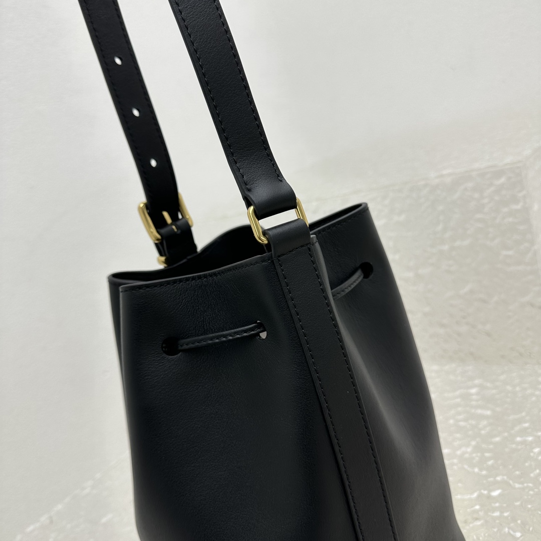 Miu Miu Leather Bucket Bag - everydesigner