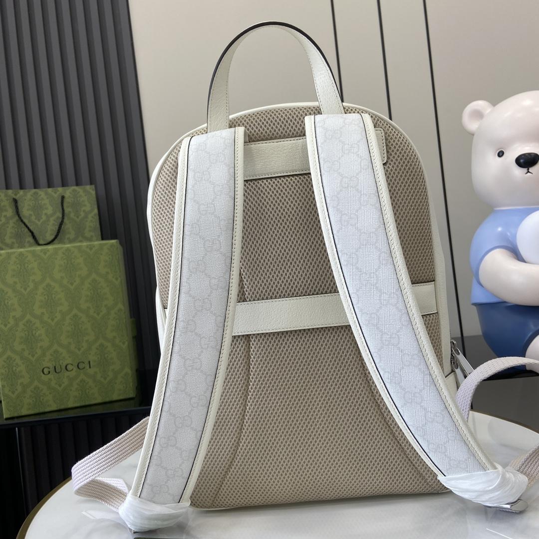 Gucci Medium GG Backpack With Tag - everydesigner