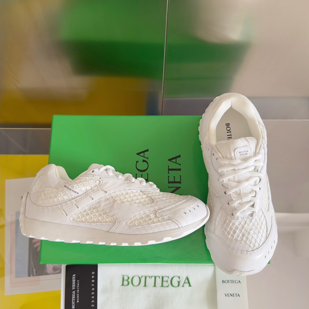 Bottega Veneta Orbit Sneaker - everydesigner