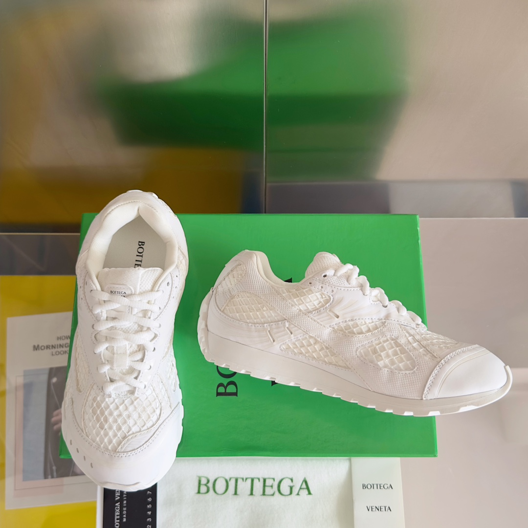 Bottega Veneta Orbit Sneaker - everydesigner