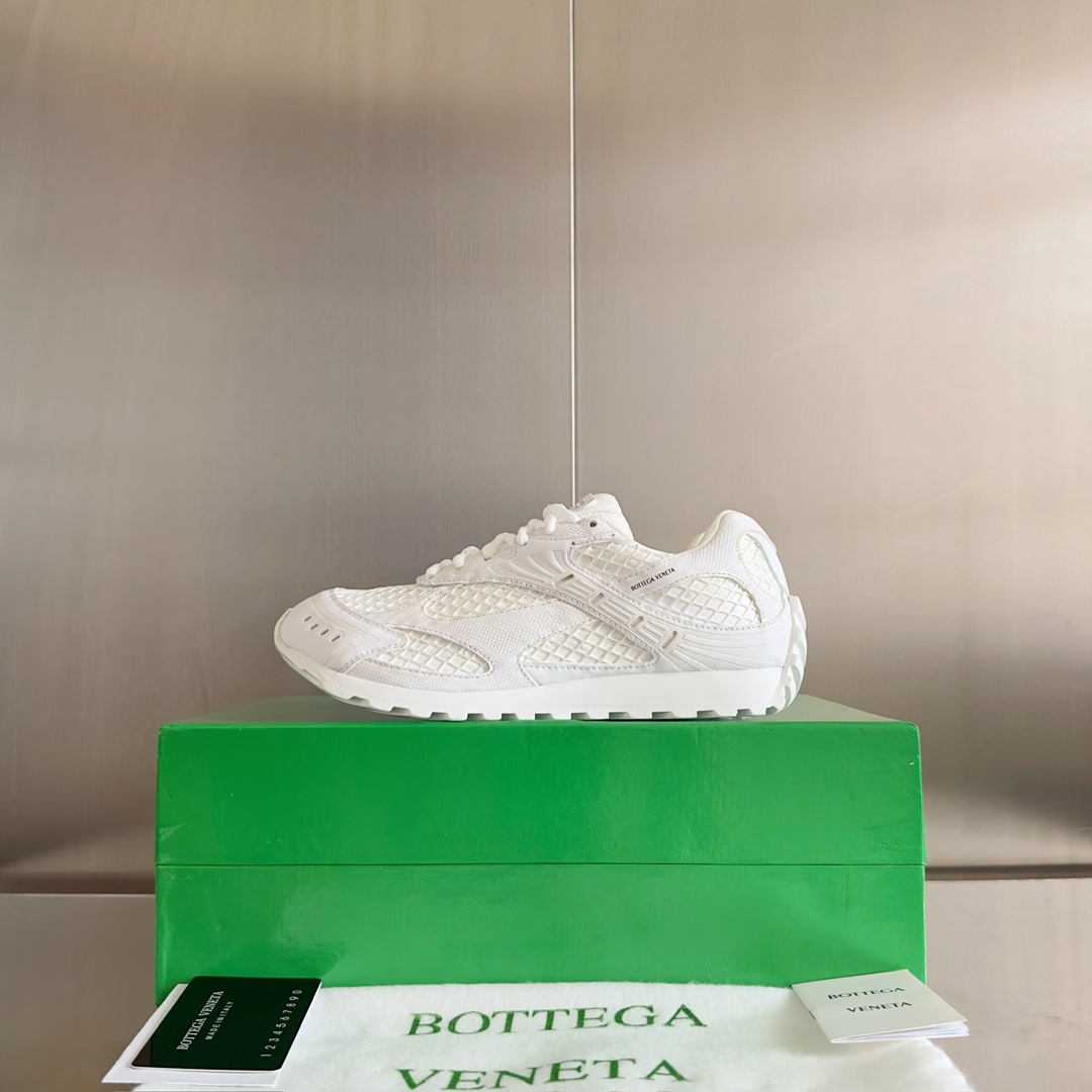 Bottega Veneta Orbit Sneaker - everydesigner