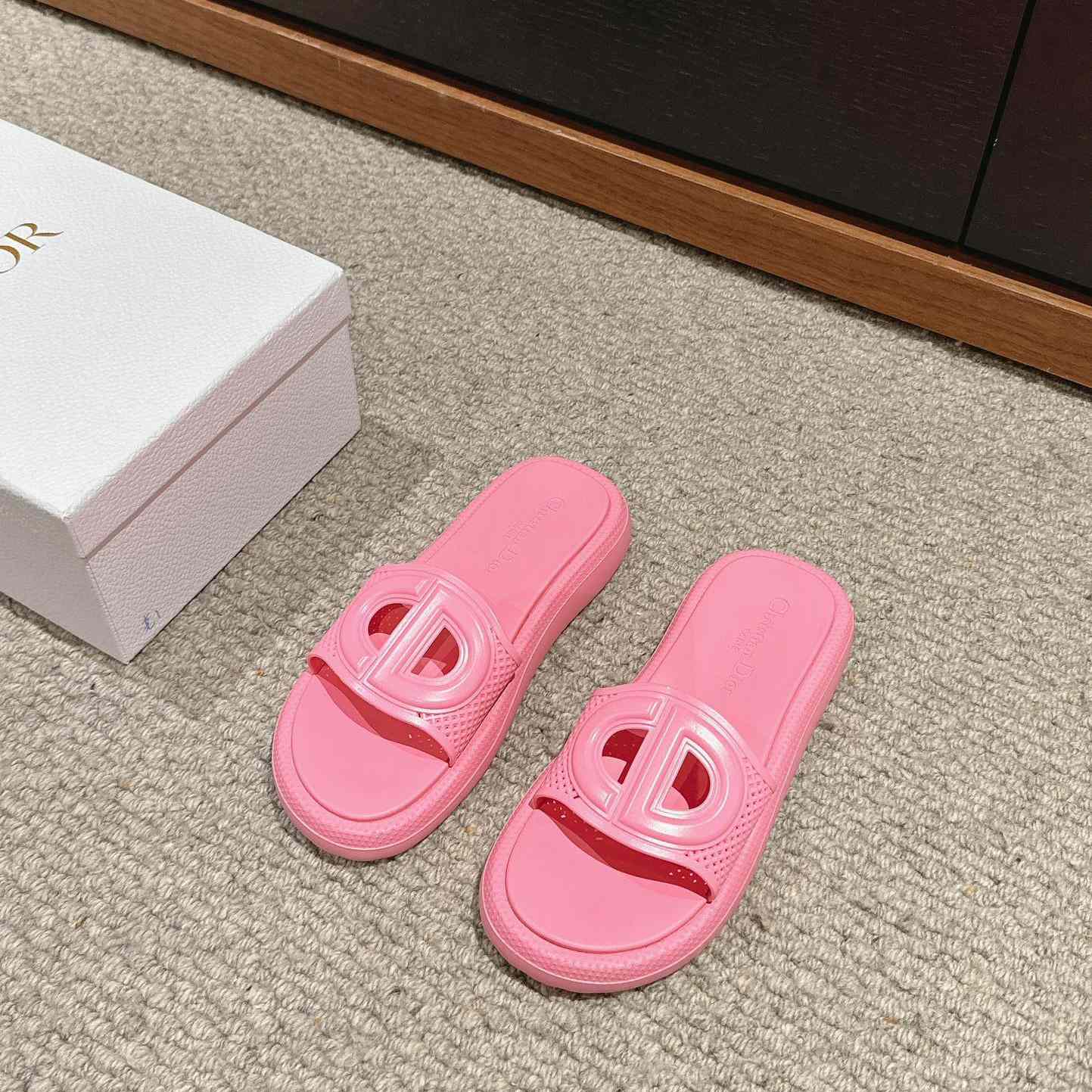 Dior Dioriviera D-Club Slide - everydesigner