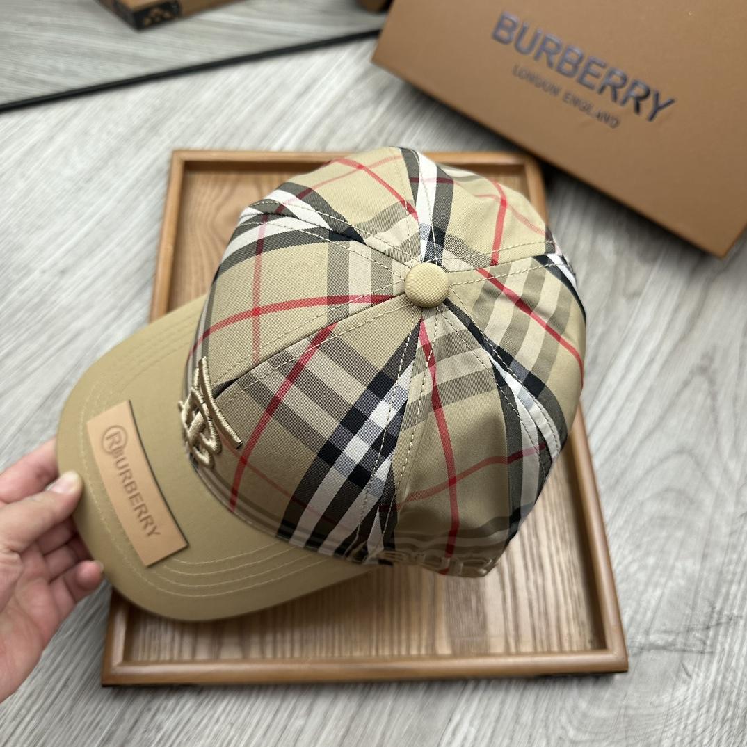 Burberry Baseball Cap - everydesigner