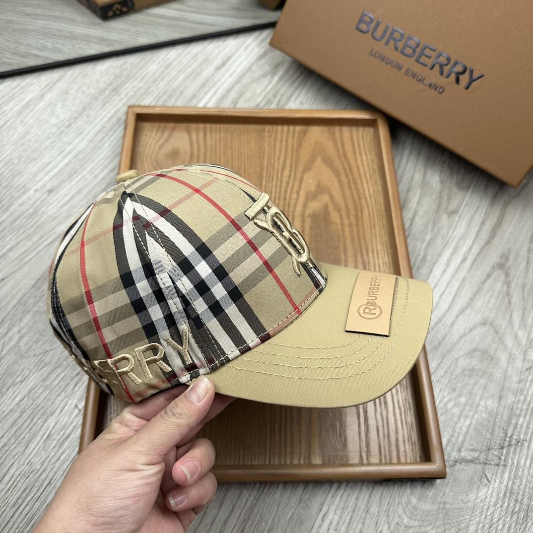 Burberry Baseball Cap - everydesigner