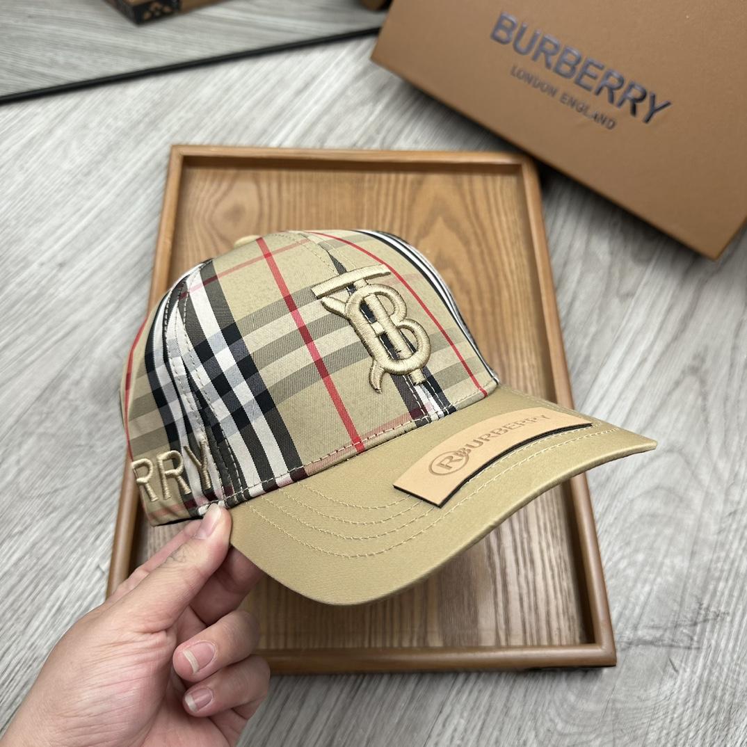 Burberry Baseball Cap - everydesigner